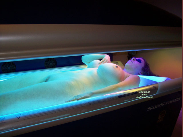 Pic #1Tanning Bed