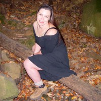 Pic #1 Bbw Vicki Gets Naked In The Forest