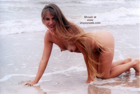 Pic #1 Amber Nude @ High Island