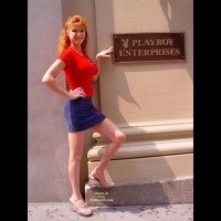 Sandy Redhead Flashing In New York