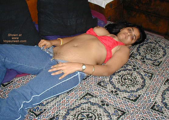 Pic #1Mrs. Tandoori Goes Jeans Shopping II
