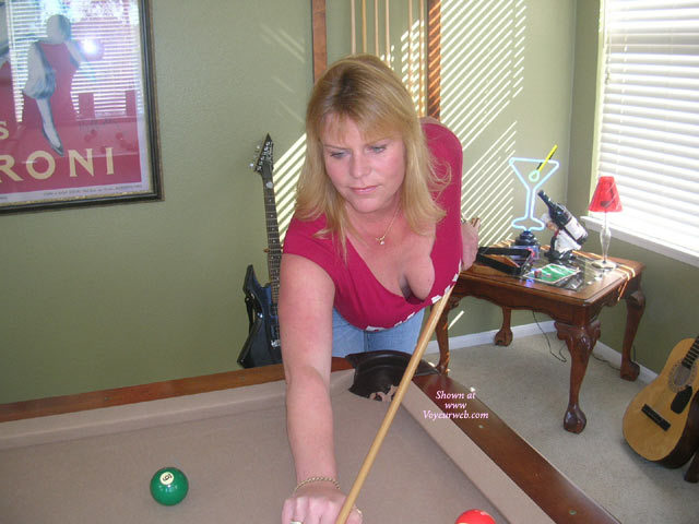 Pic #1je Renee Playing Pool