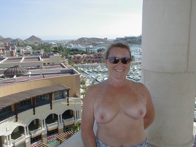 Pic #1Redhead From Seattle in Cabo 2