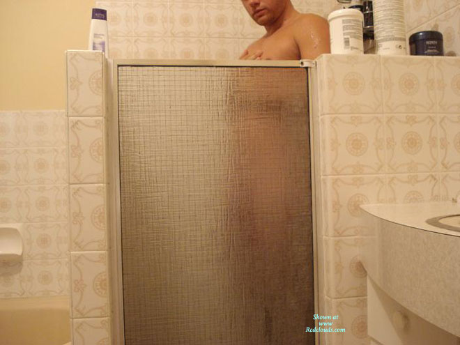 Pic #1Matt2die4 In The Shower