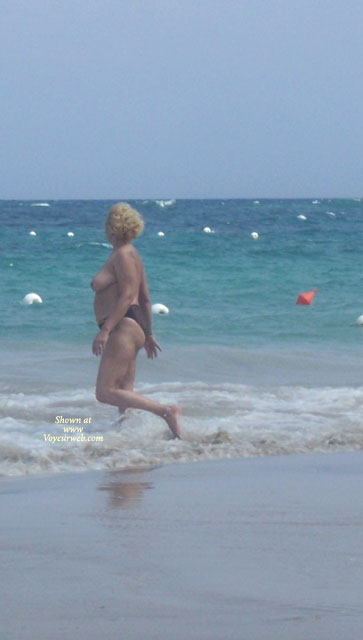 Pic #1 Beach Noobs