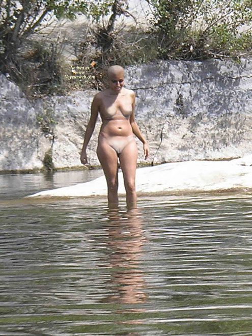 Pic #1Hot Nude Bald Girl