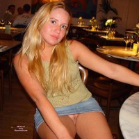 Pic #1 More Joola Out